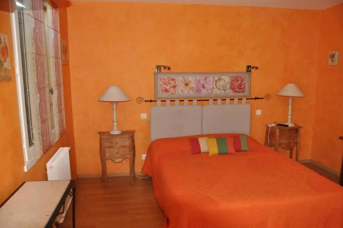 Couette-café Bed and Breakfast La Ferme En Castera à Castelnau-Barbarens